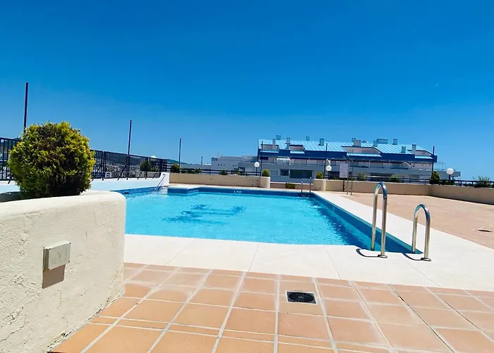 Apartment On The First Line Of The Sea With A View And Free Parking